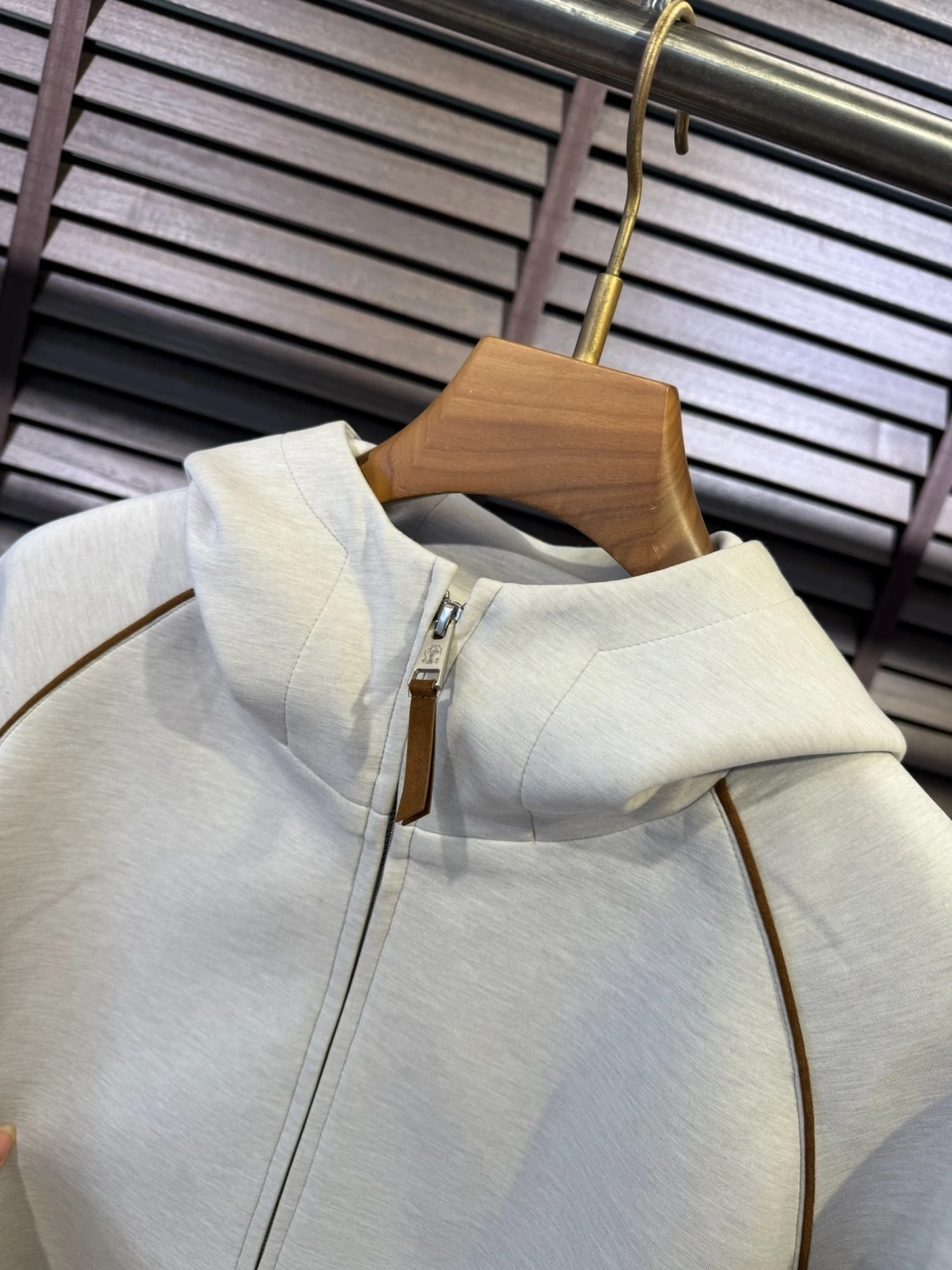 wg.luxury- 2ru9588o wool 2colour item:E-F155I1397-2H